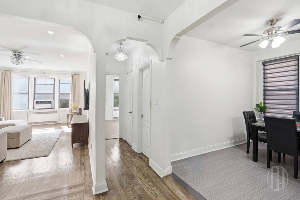 Photo of 35 -45 81st St #B5, Queens, NY 11372 (MLS # 11741821)