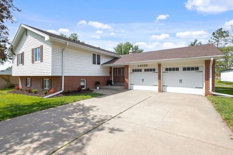 Photo of 14330 Eastbourne, Waverly, NE 68462 (MLS # 11738277)