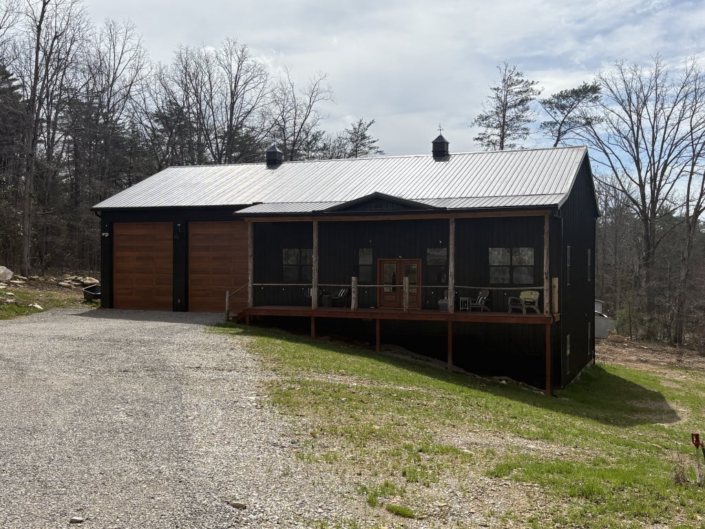 Photo of 295 Turkey Gap Rd, Burnside, KY 42519 (MLS # 11933211)