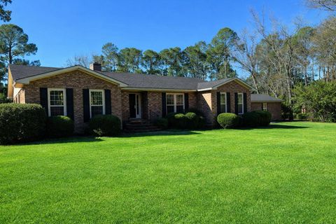 Photo of 515 N Main St, Statesboro, GA 30458 (MLS # 11656308)
