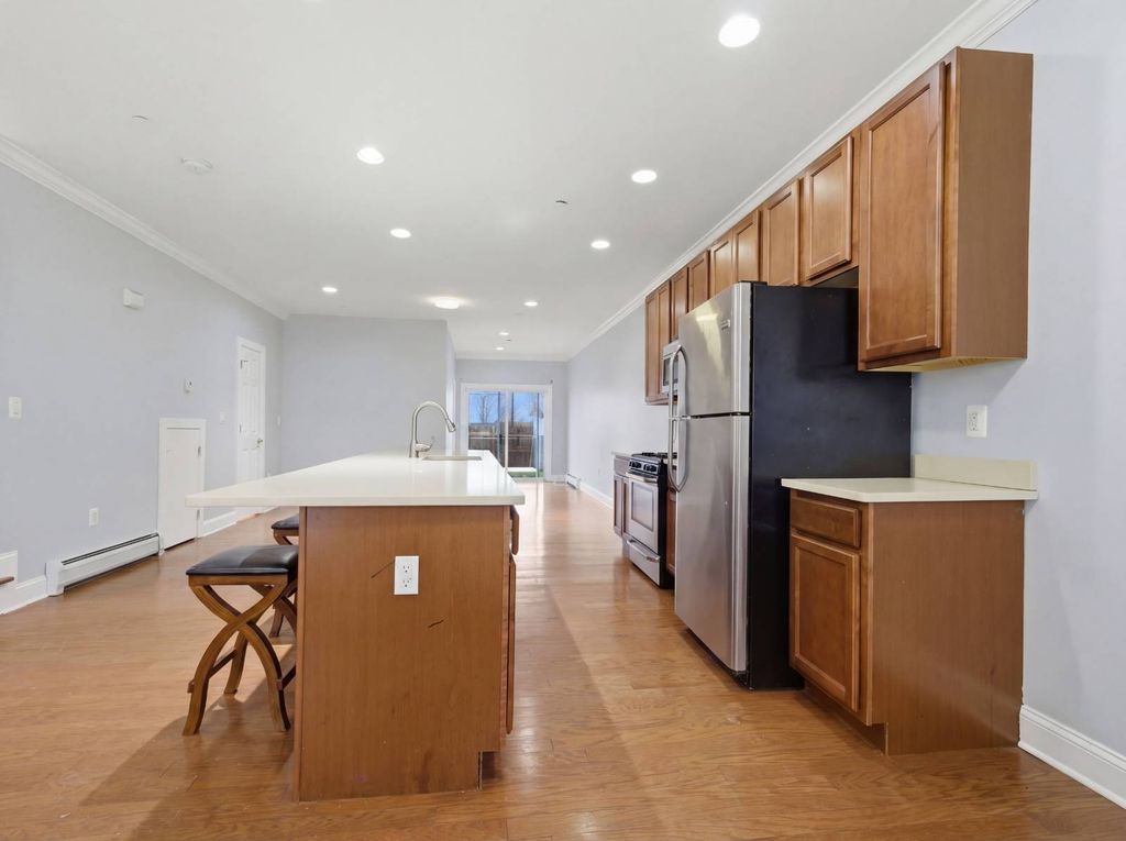 Photo of 116 Horizon Ln, Bronx, NY 10473 (MLS # 11669030)