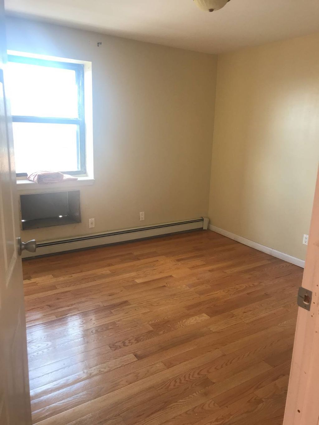 Photo of 3636 Prince Street #6F, Flushing, NY 11354 (MLS # 11775950)