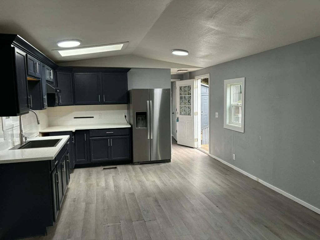 Photo of 1400 S Elm Street #68, Canby, OR 97013 (MLS # 11677228)