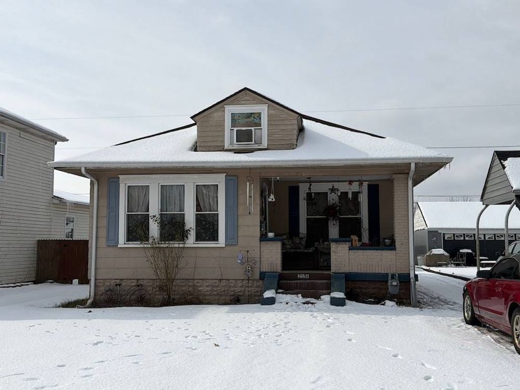 Photo of 2518 S 9th St, Ironton, OH 45638 (MLS # 11651318)