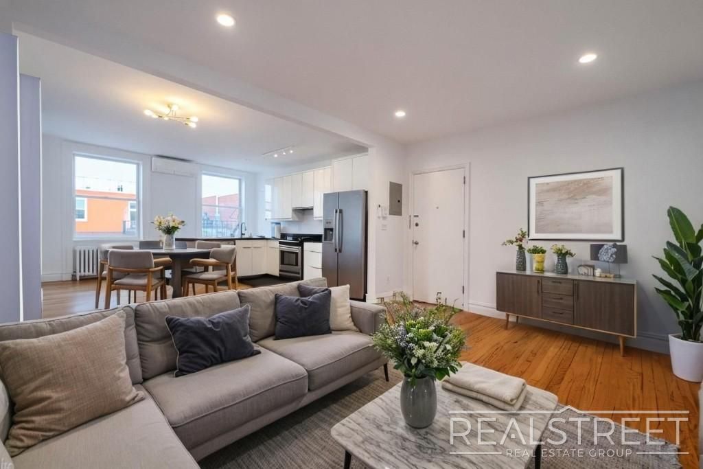 Photo of 273 Union Street #3, BROOKLYN, NY 11231 (MLS # 11623702)