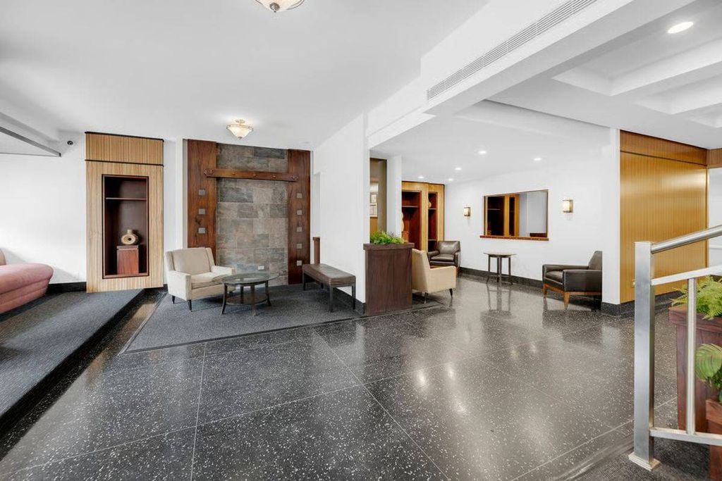 Photo of 370 Ocean Pkwy #12E, Brooklyn, NY, NY 11218 (MLS # 11629903)