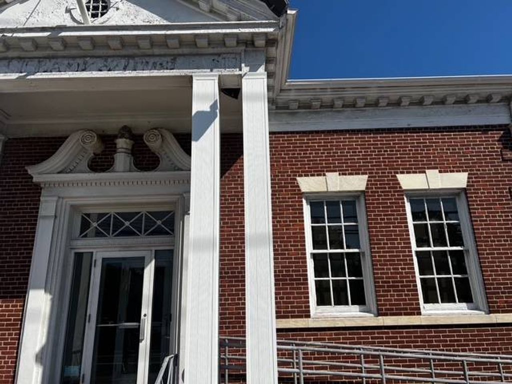 Photo of 257 New Dorp Lane, Staten Island, NY 10306 (MLS # 11624280)