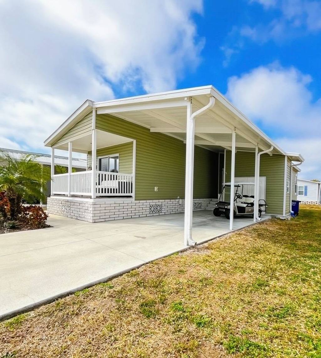 Photo of 5230 Silk Oak Ave, Fort Myers, FL 33905 (MLS # 11655225)