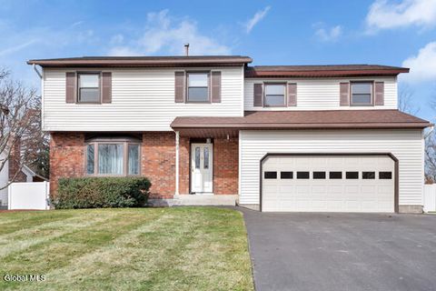 Photo of 1083 McKinley Avenue, Rotterdam, NY 12303 (MLS # 11679380)