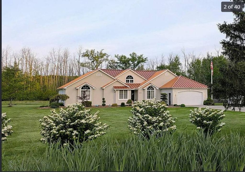 Photo of 12121 Bennett State Rd, SILVER CREEK, NY 14136 (MLS # 11618784)