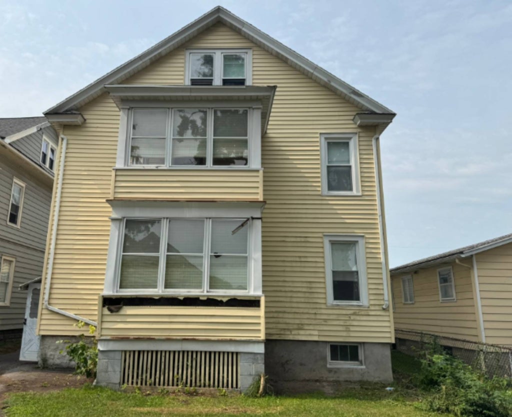 Photo of 14446 7th North St, Syracuse, NY 13208 (MLS # 11931206)