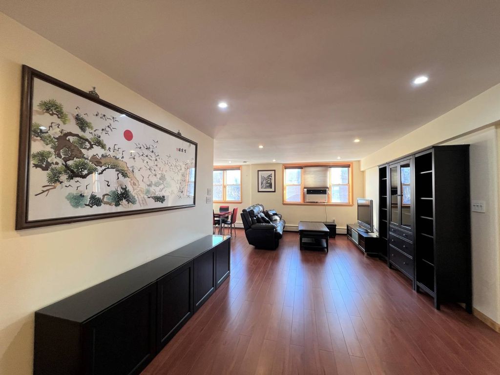 Photo of 3420 Parsons Blvd #5 E, Flushing, NY 11354 (MLS # 11605474)