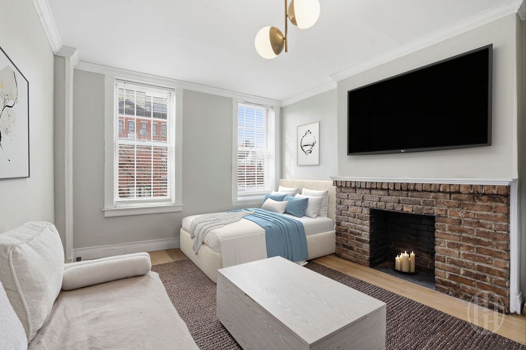Photo of 354 West 12th Street #4D, New York, NY 10014 (MLS # 11741822)