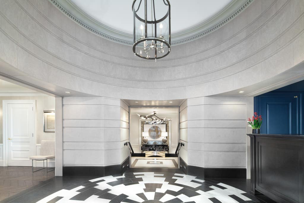 Photo of 530 Park Avenue #7H, New York, NY 10065 (MLS # 11834576)