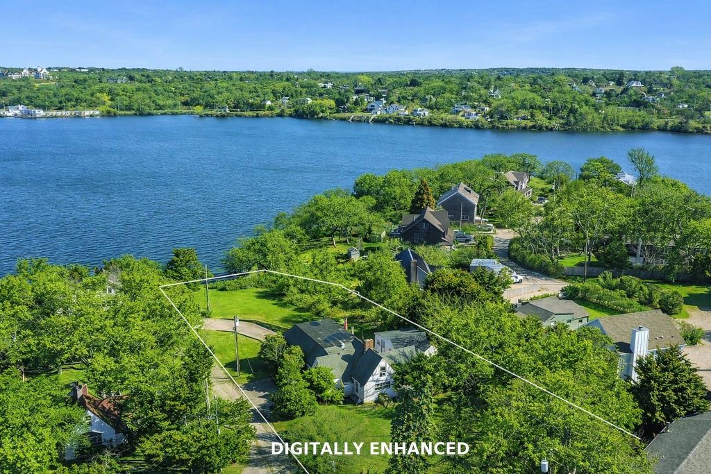 Photo of 10 South Elliot Place, Montauk, NY 11954 (MLS # 11678283)