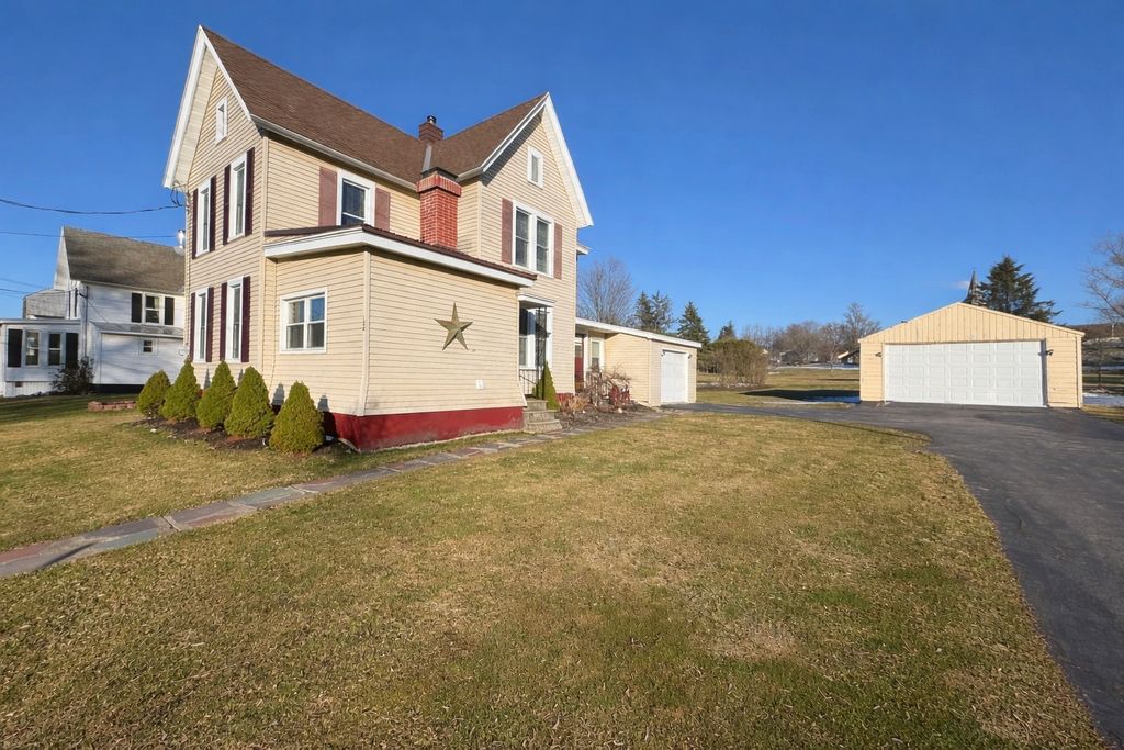 Photo of 124 Auriesville Road, Fultonville, NY 12072 (MLS # 11677322)