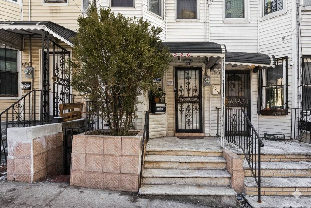Photo of 1226 Shakespeare Avenue, New York, NY 10452 (MLS # 11641093)