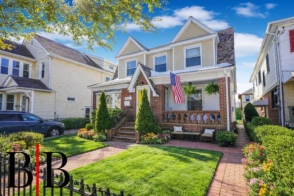 Photo of 1628 Hendrickson Street, Brooklyn, NY 11234 (MLS # 11658625)