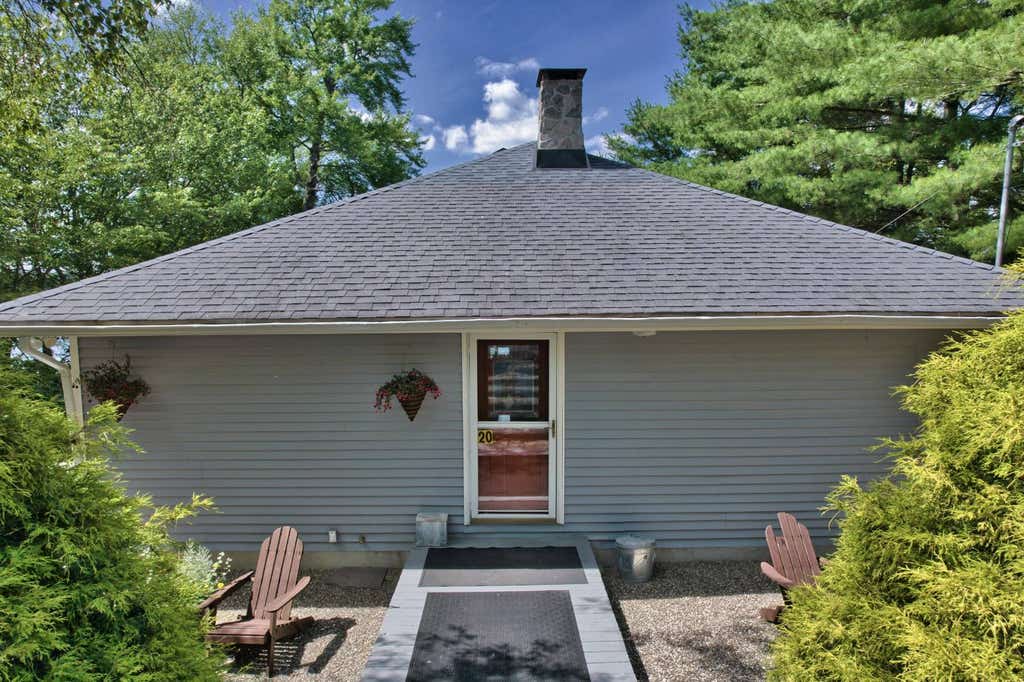 Photo of 20 Sunset Point, Wurtsboro, NY 12790 (MLS # 11931426)