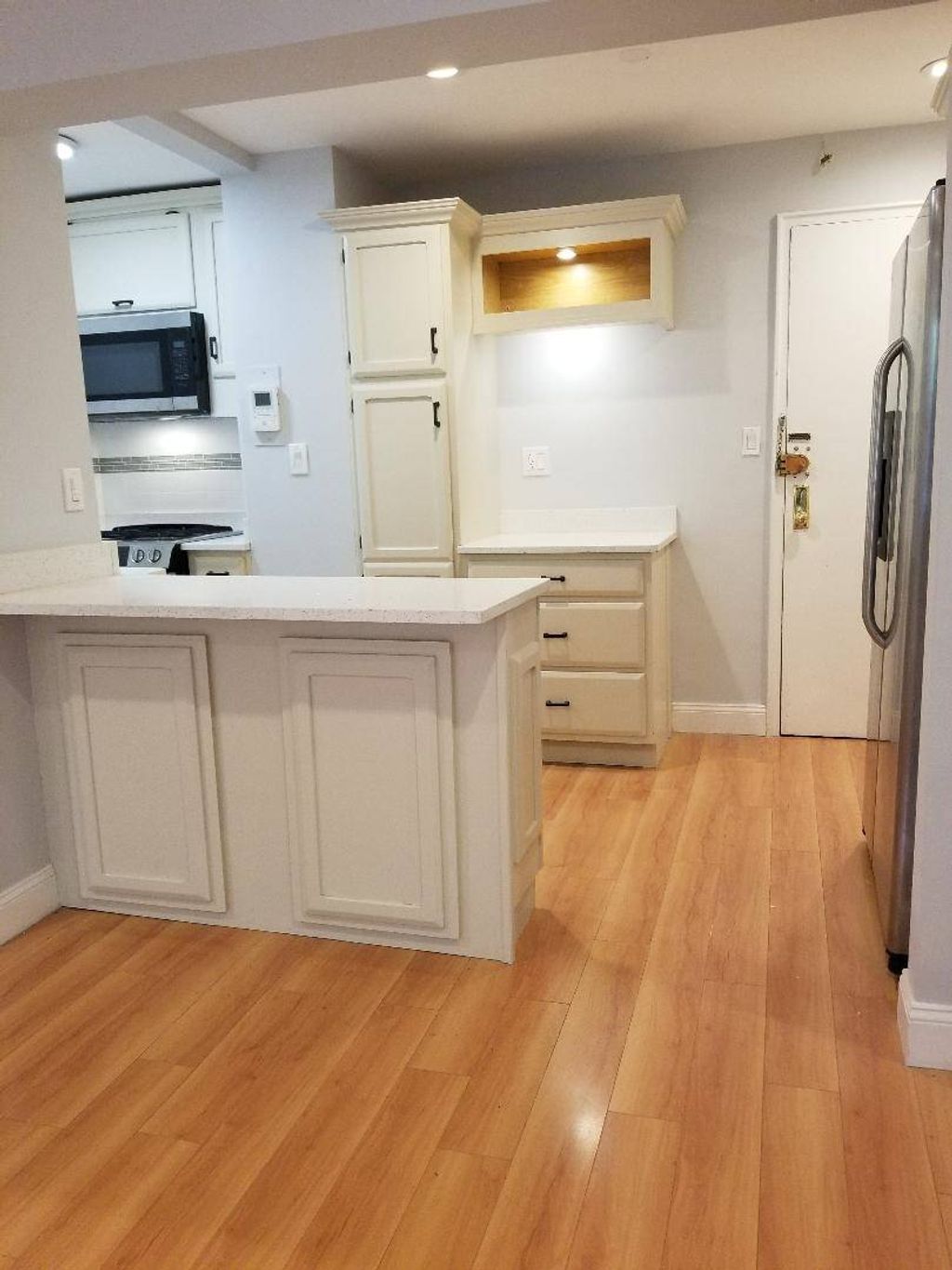 Photo of 14017 84th Dr #5-F, Briarwood, NY 11435 (MLS # 11678064)