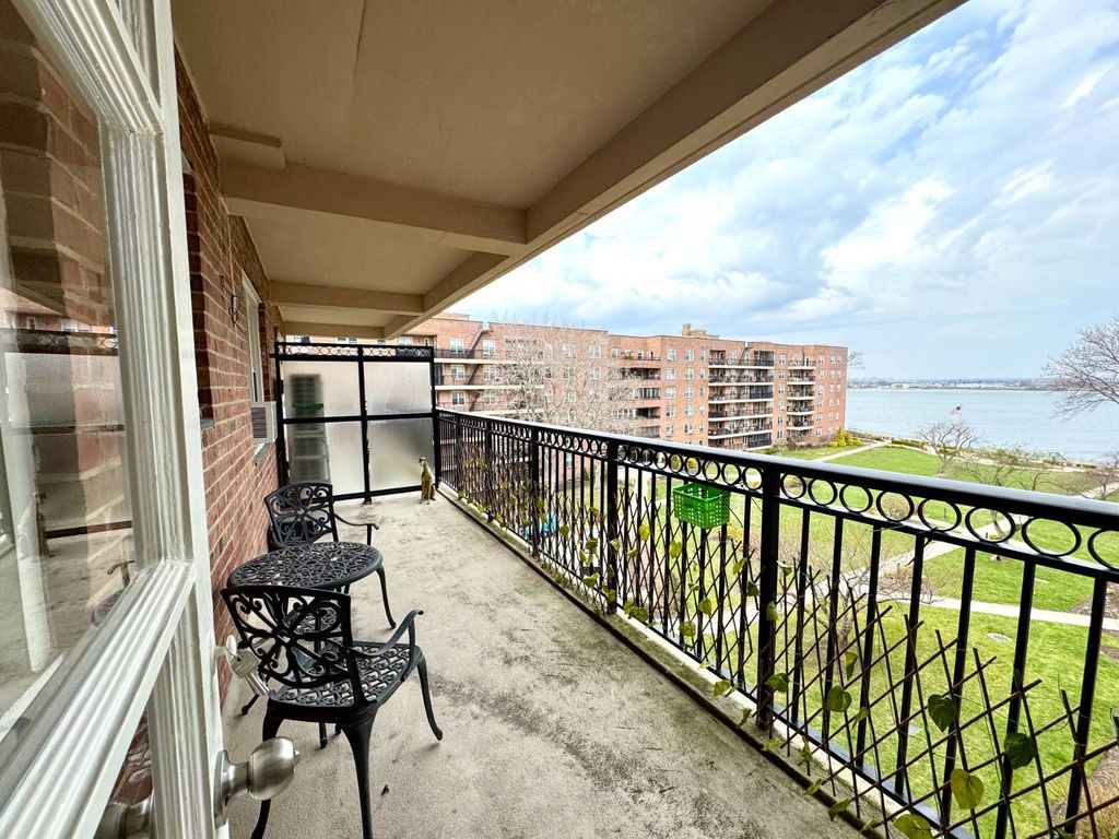 Photo of 16241 Powells Cove Boulevard #5C, Whitestone, NY 11357 (MLS # 11683953)