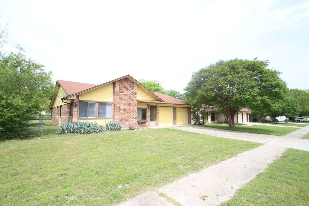 Photo of 3205 Tallwood Drive, Killeen, TX 76549 (MLS # 11740207)