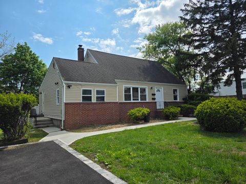 Photo of 295 49th St, Lindenhurst, NY 11757 (MLS # 11776050)