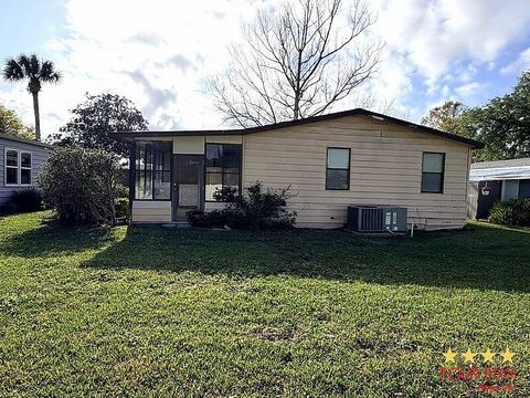 Photo of 2309 Costa Del Sol Dr, Port Orange, FL 32129 (MLS # 11681197)