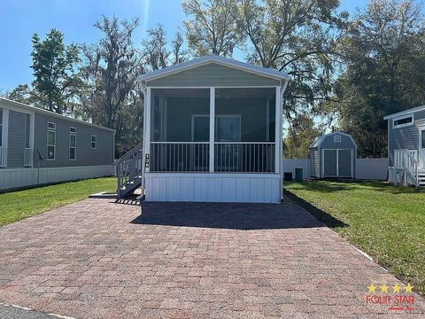 Photo of 14330 S US-Hwy 441 #136, Summerfield, FL 34491 (MLS # 11672602)