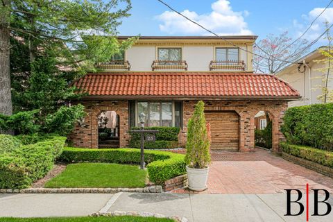 Photo of 23 Kansas Place, Brooklyn, NY 11234 (MLS # 11738128)