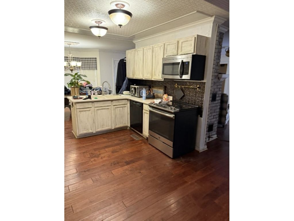 Photo of 1907 Oak Ln, Corinth, MS 38834 (MLS # 11683918)