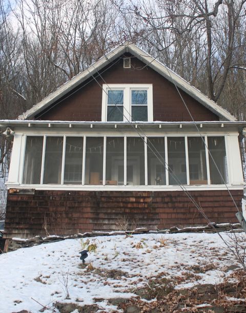 Photo of 6 Thorn St, Oneonta, NY 13820 (MLS # 11365513)