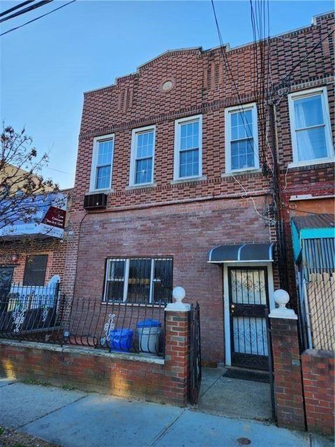 Photo of 928 Clarkson Ave, Brooklyn, NY 11203 (MLS # 11695373)