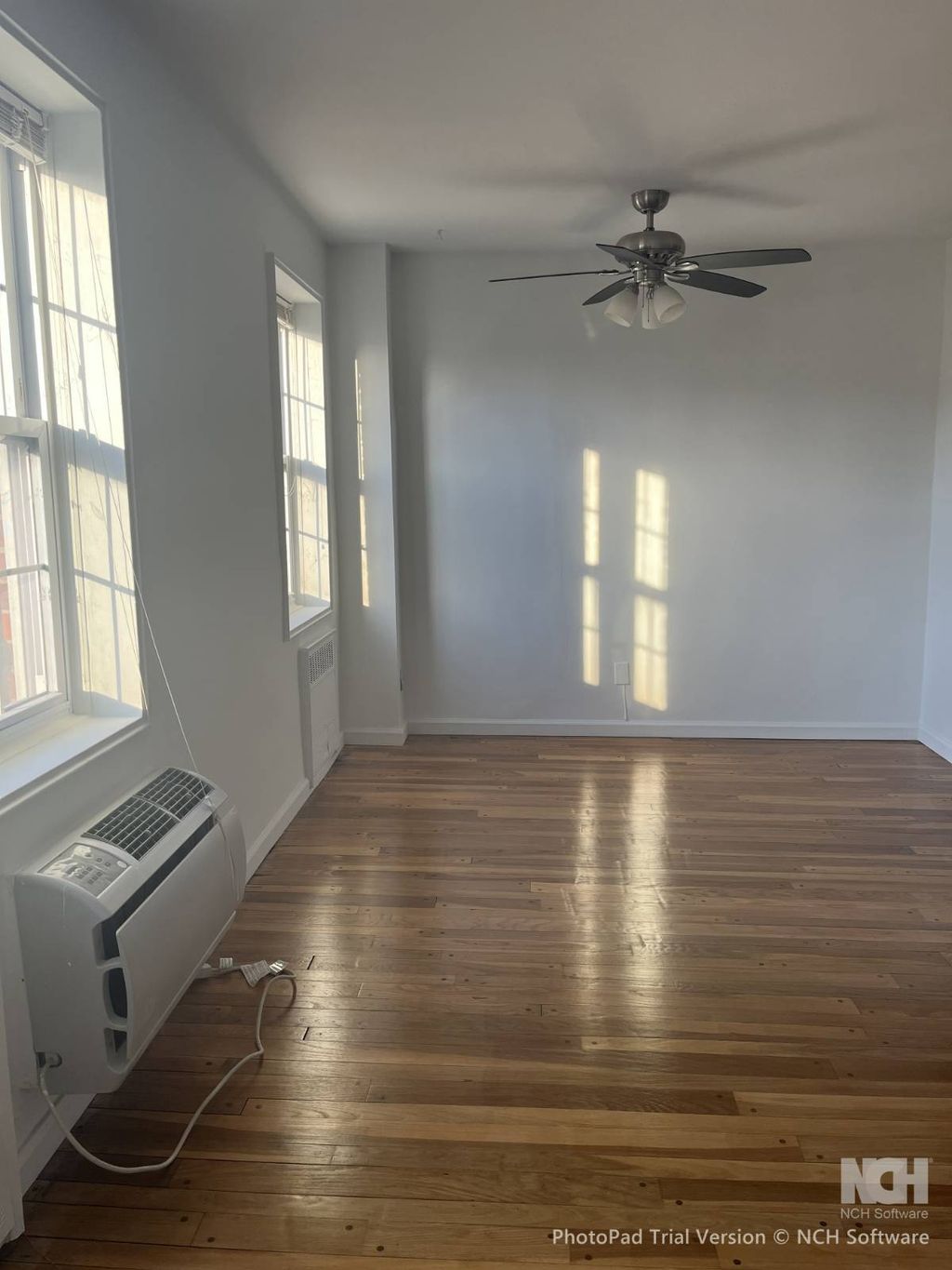 Photo of 70 N Grove Street #3P, Freeport, NY 11520 (MLS # 11846867)