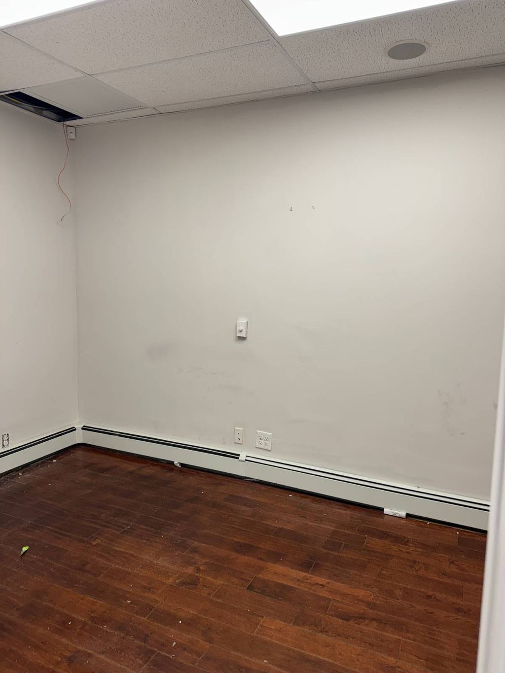 Photo of 6212 Myrtle Avenue, RIDGEWOOD, NY 11385 (MLS # 11601545)