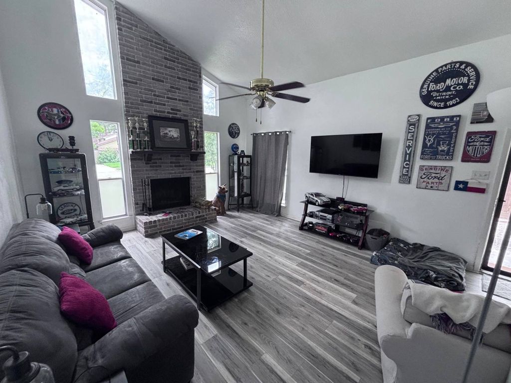 Photo of 23338 Briarcreek BLVD, Spring, TX 77373 (MLS # 11863262)