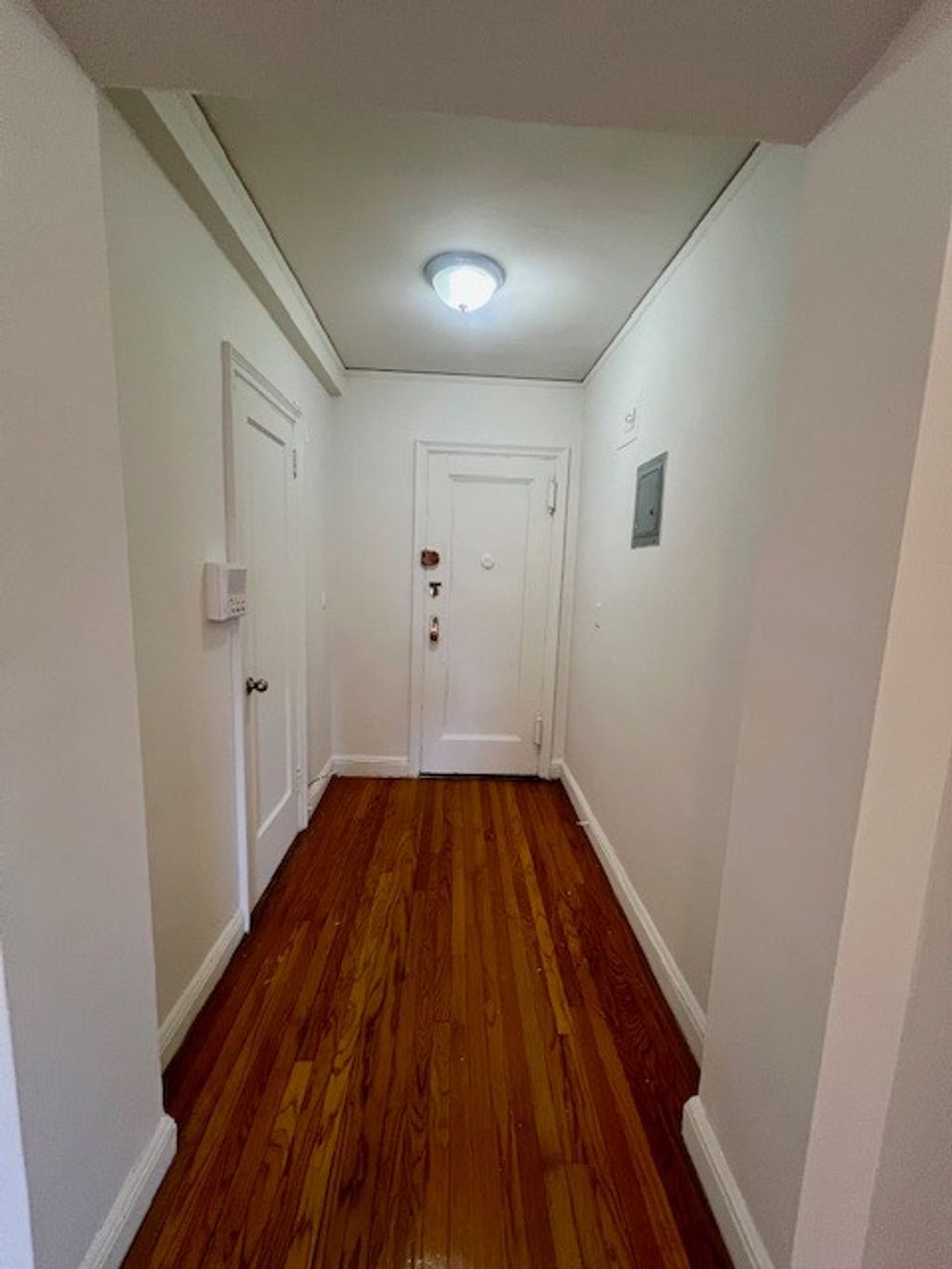 Photo of 625 Gramatan Ave #5M, Mt Vernon, NY 10552 (MLS # 11652516)