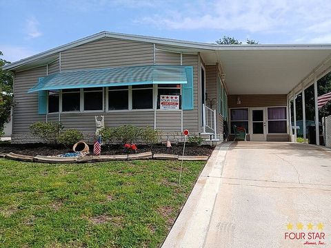 Photo of 370 Kings Lake Drive, DeBary, FL 32713 (MLS # 11833196)