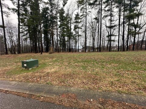 Photo of 1518 Pine Cone DR, Princeton, IN 47670 (MLS # 11739004)