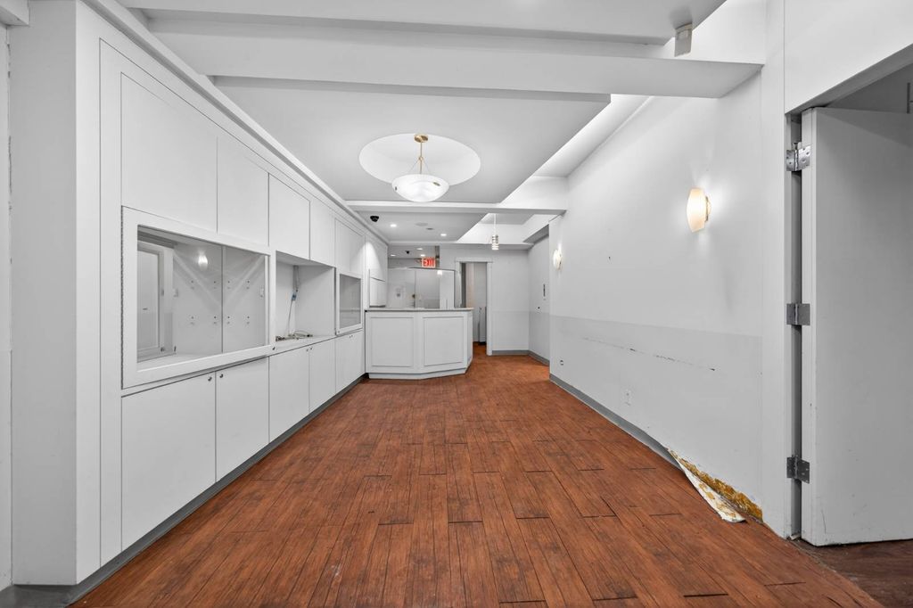 Photo of 14205 Roosevelt Ave #108, Flushing, NY 11354 (MLS # 11669621)