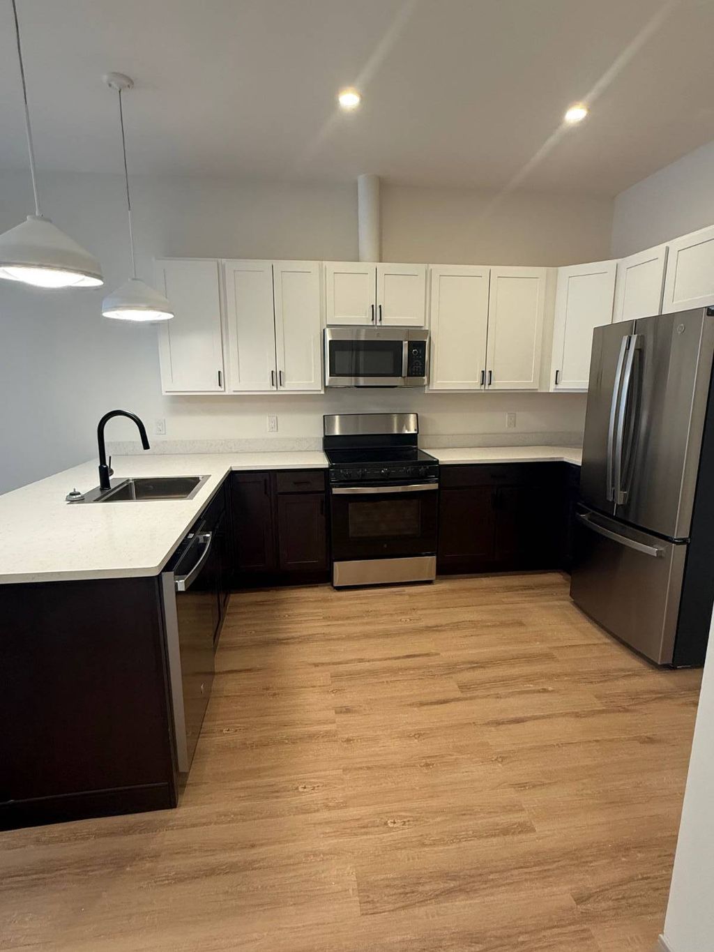 Photo of 1117 W Fayette Street #114, Syracuse, NY 13204 (MLS # 11655437)