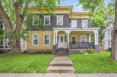 Photo of 31 Cedar St, Oneonta, NY 13820 (MLS # 11529641)