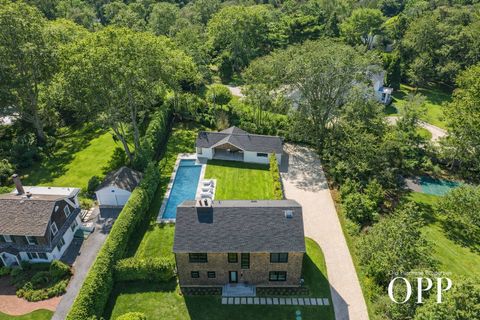 Photo of 16 Livingston Road, BELLPORT VILLAGE, NY 11713 (MLS # 11679844)