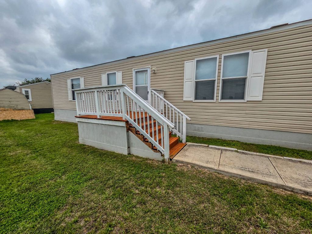 Photo of 113400 Los Robles Circle, Del Valle, TX 78617 (MLS # 11740641)