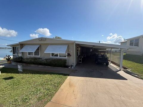 Photo of 29 Paradise Hill Drive, Lake Placid, FL 33852 (MLS # 11670160)