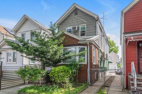 Photo of 9133 78 St, Woodhaven, NY 11421 (MLS # 11775357)