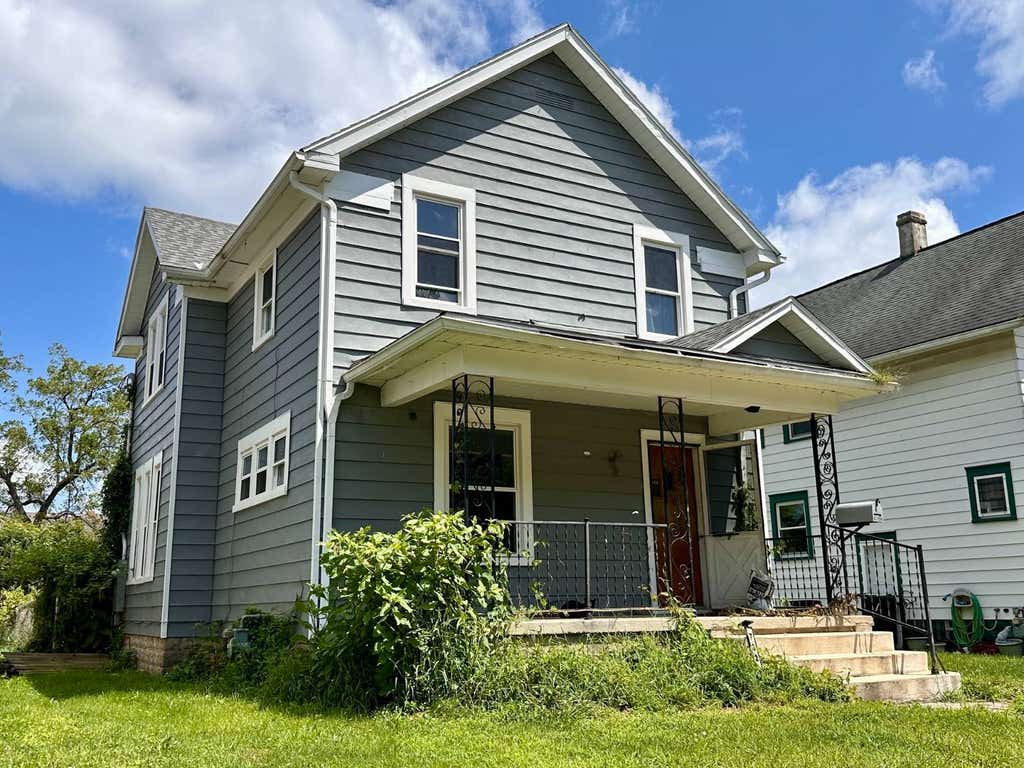 Photo of 732 Stanton Ave, Springfield, OH 45503 (MLS # 11920597)