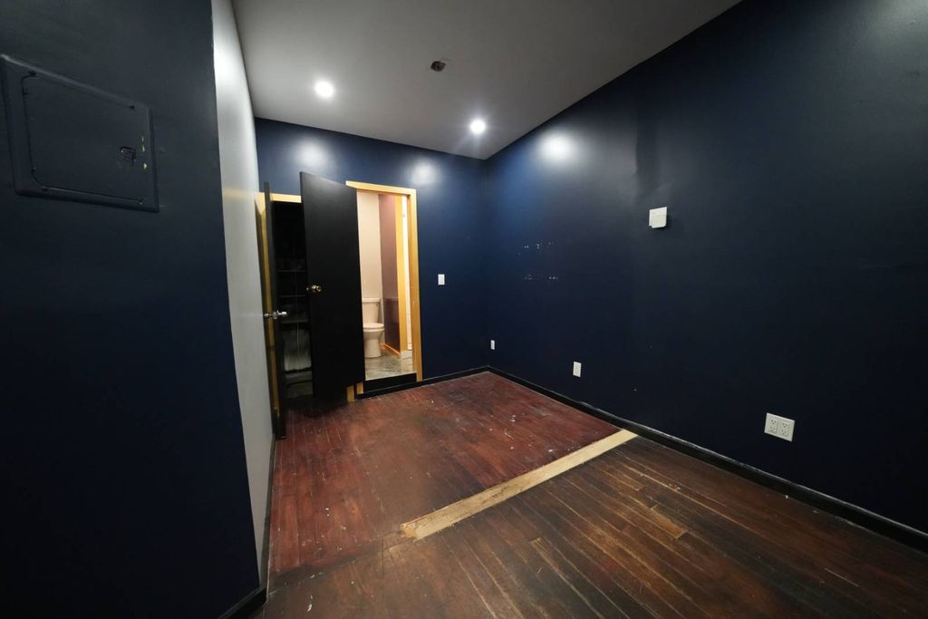 Photo of 6625 Forest Avenue, Ridgewood, NY 11385 (MLS # 11581746)