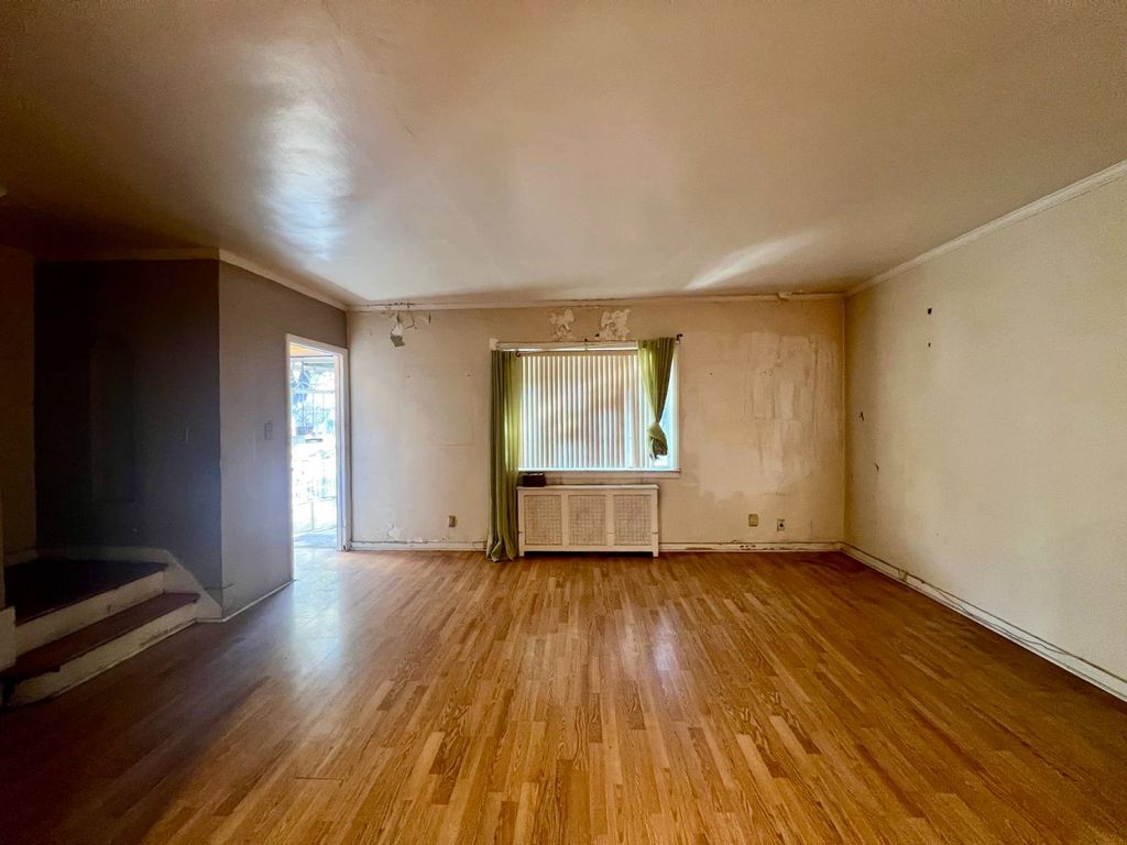 Photo of 1746 Gerritsen Ave, Brooklyn, NY 11229 (MLS # 11583617)