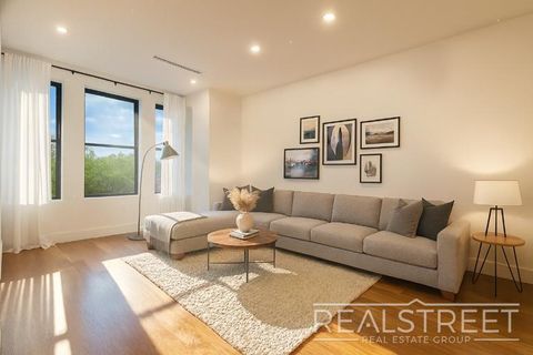 Photo of 522 Eastern Parkway #2F, BROOKLYN, NY 11213 (MLS # 11612432)